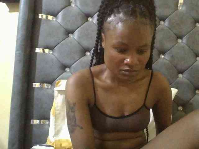 Maggieh22 webcam