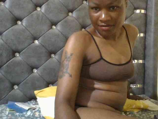 Maggieh22 webcam