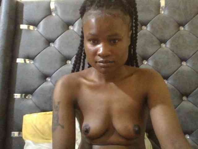 Maggieh22 webcam