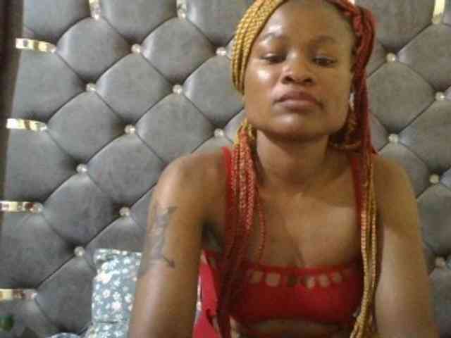 Maggieh22 webcam