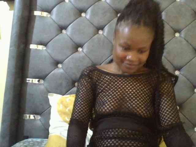 Maggieh22 webcam