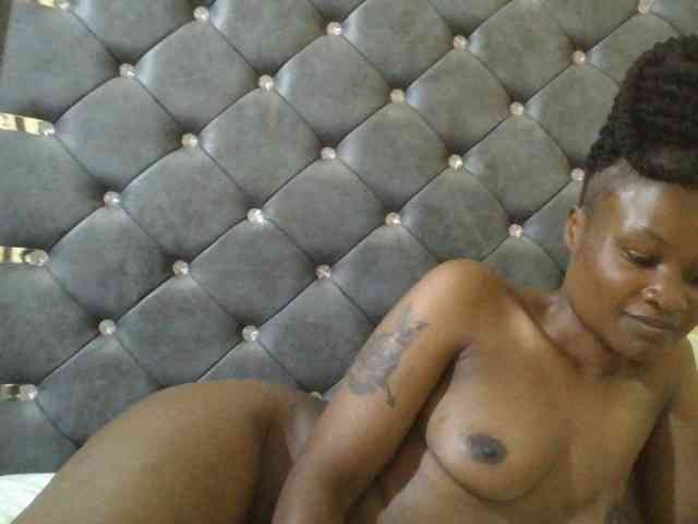 Maggieh22 webcam