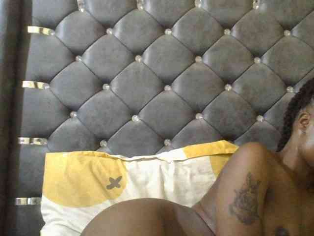 Maggieh22 webcam