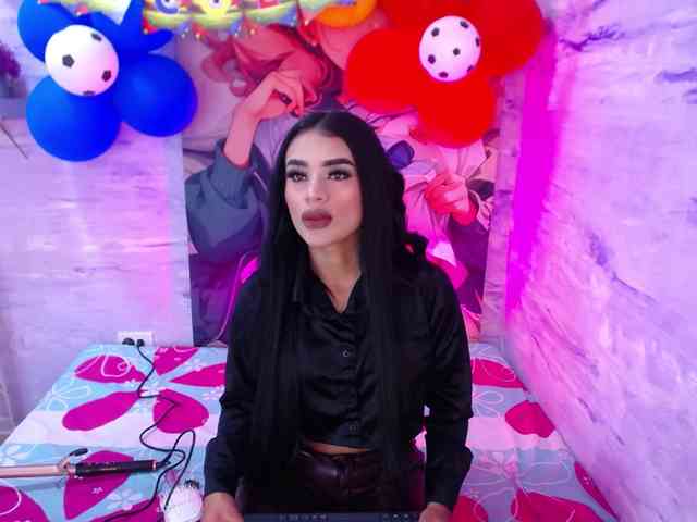 Nataly-Campbell webcam