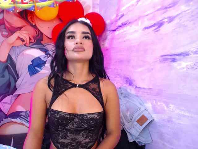 Nataly-Campbell webcam