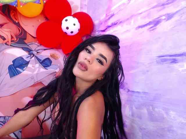 Nataly-Campbell webcam