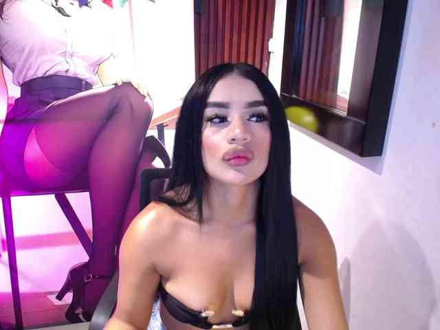 Nataly-Campbell webcam