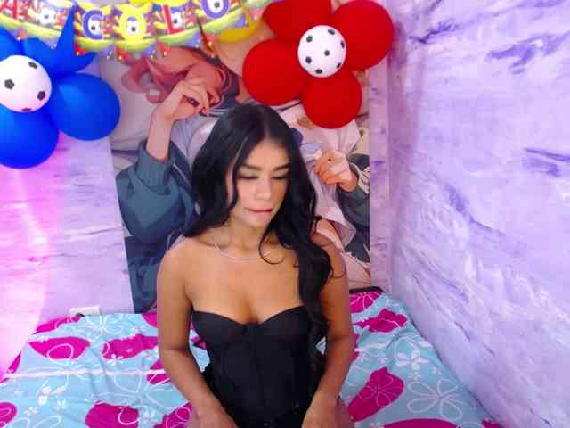 Nataly-Campbell webcam