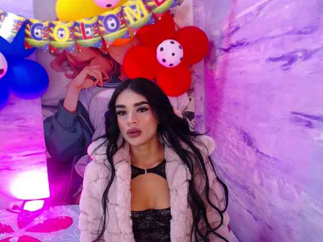 Nataly-Campbell webcam