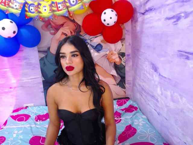 Nataly-Campbell webcam