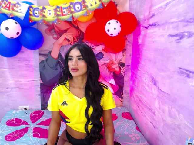 Nataly-Campbell webcam