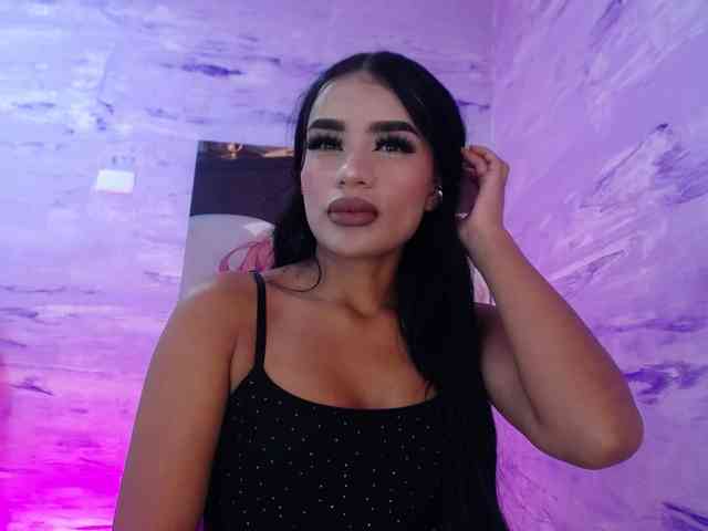 Nataly-Campbell webcam