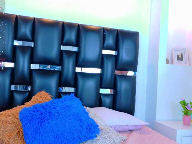 estrellaa-suarez live cam on BongaCams