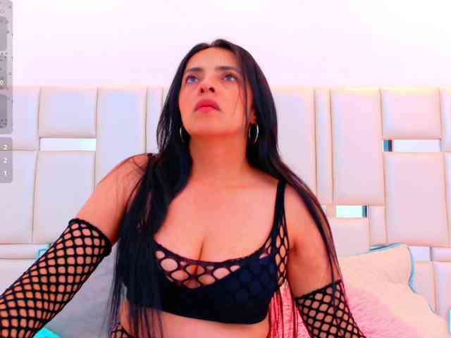 Estrellaa-suarez webcam