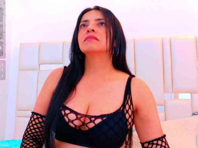 Estrellaa-suarez webcam