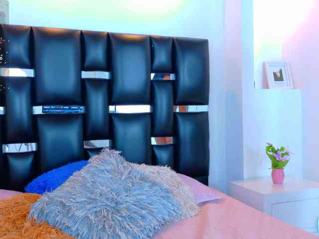 Estrellaa-suarez webcam