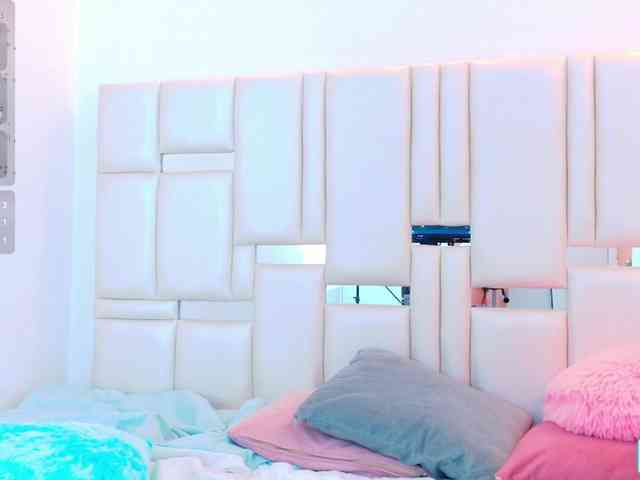 Estrellaa-suarez webcam