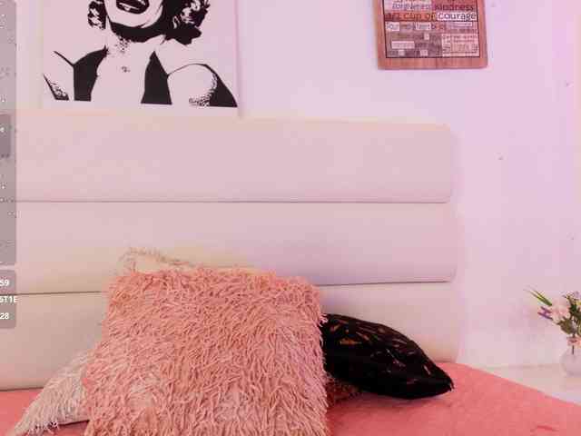 Estrellaa-suarez webcam