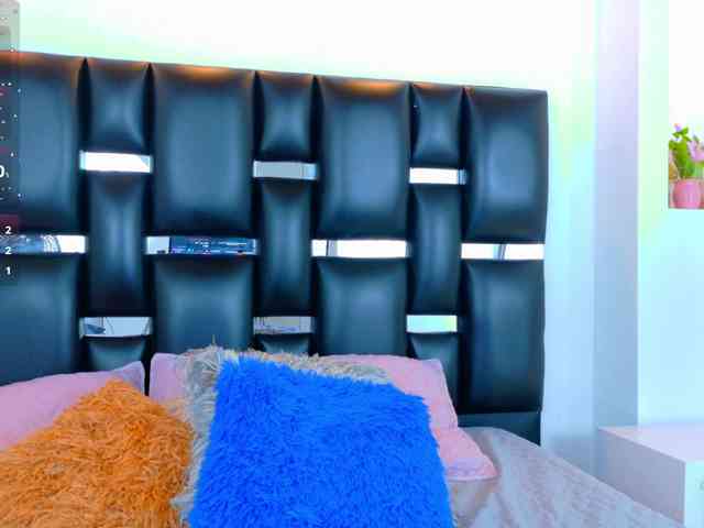 Estrellaa-suarez webcam