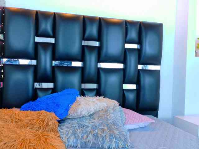 Estrellaa-suarez webcam
