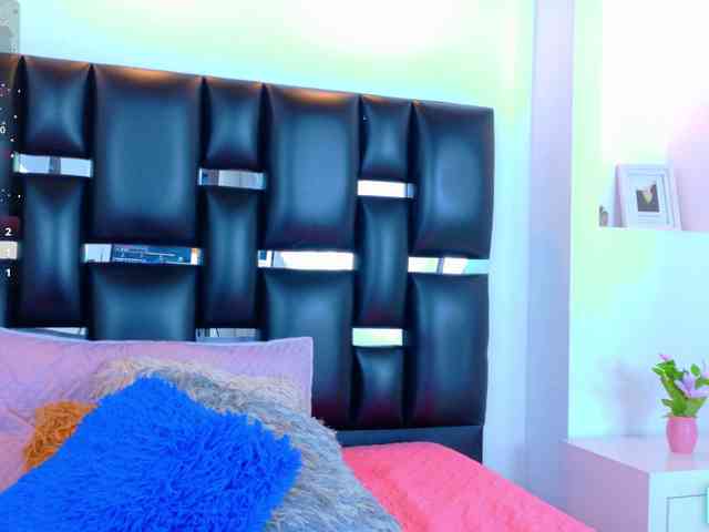 Estrellaa-suarez webcam
