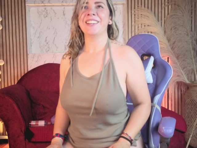 Isabellalita live cam on BongaCams
