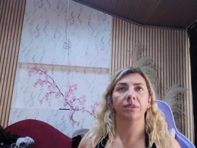 Isabellalita live cam on BongaCams
