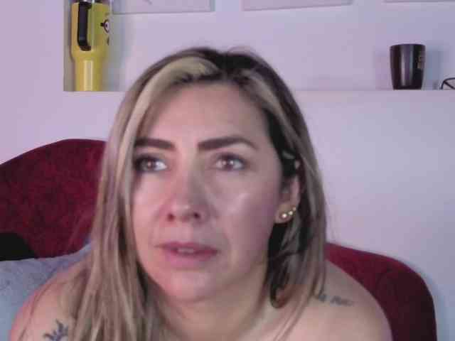Isabellalita webcam