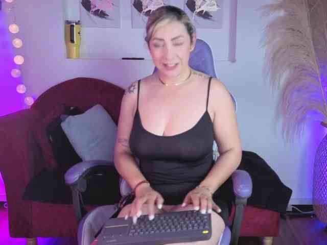 Isabellalita webcam