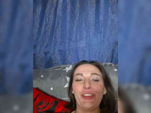 Naomi-milf webcam