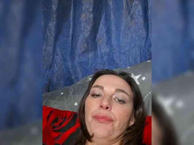 Naomi-milf webcam