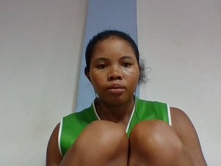 Juliah1a's Live Webcam