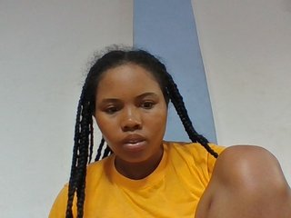 Juliah1a's Live Webcam