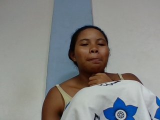 Juliah1a's Live Webcam
