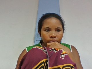 Juliah1a's Live Webcam