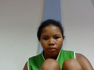 Juliah1a's Live Webcam