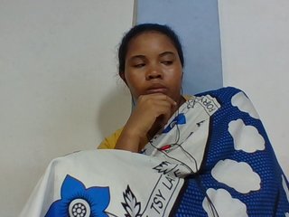 Juliah1a's Live Webcam