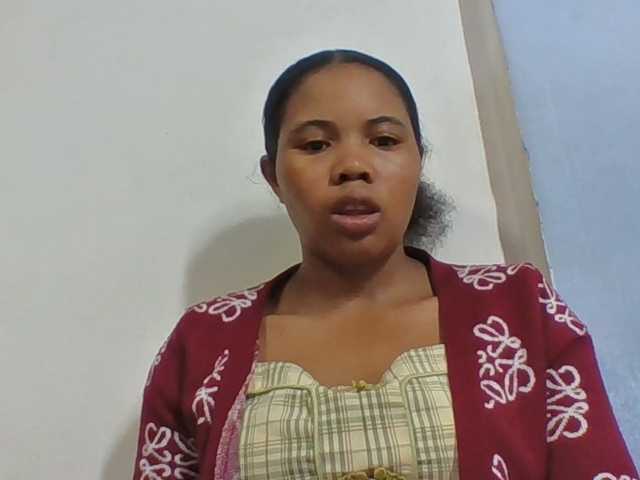 Juliah1a