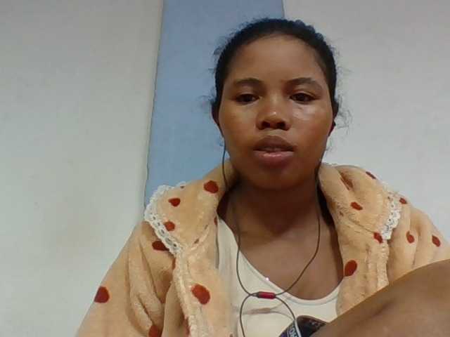 Juliah1a live cam on BongaCams