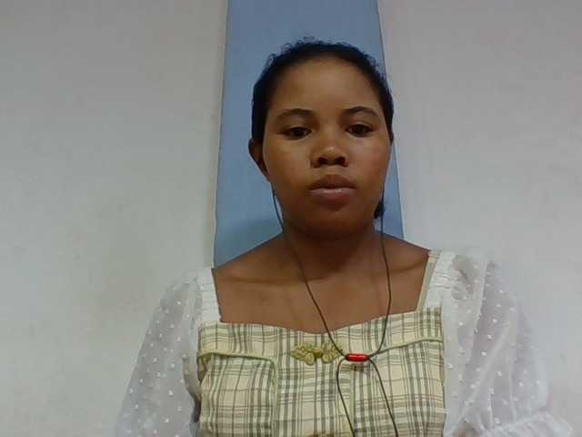 Juliah1a live cam on BongaCams