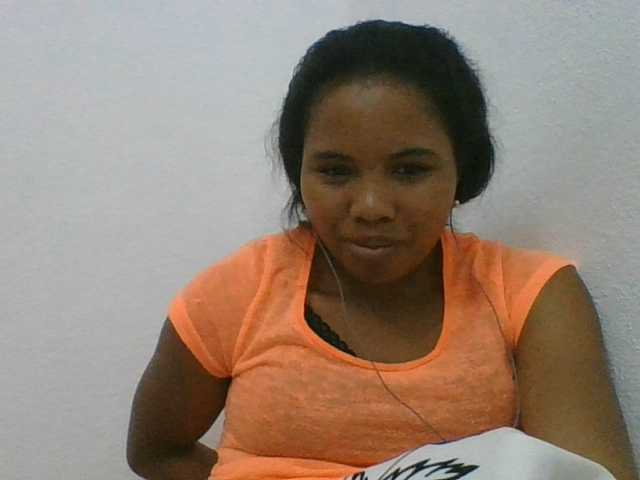 Juliah1a live cam on BongaCams