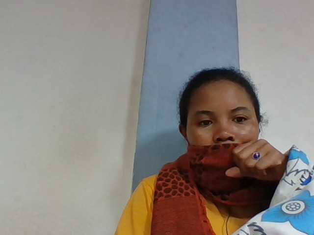 Juliah1a live cam on BongaCams