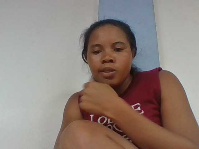 Juliah1a live cam on BongaCams