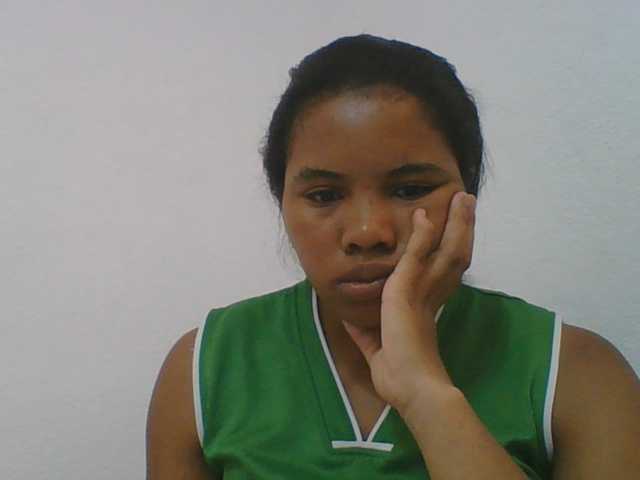 Juliah1a live cam on BongaCams