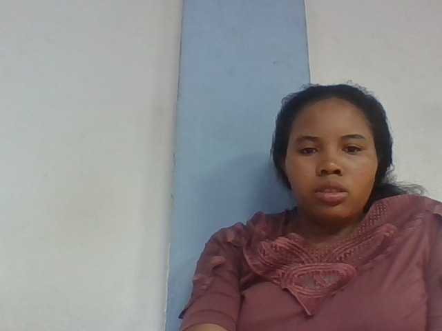 Juliah1a live webcam show