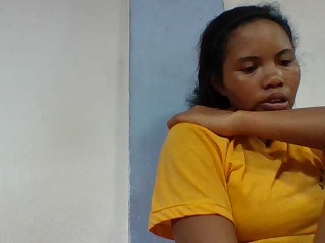 Juliah1a live cam on BongaCams