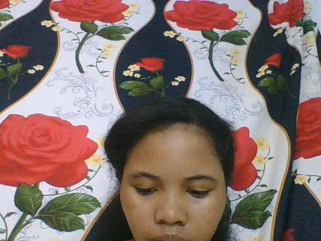 Juliah1a — live female cam