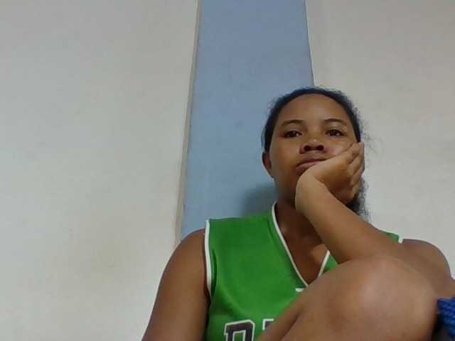 Juliah1a live cam on BongaCams