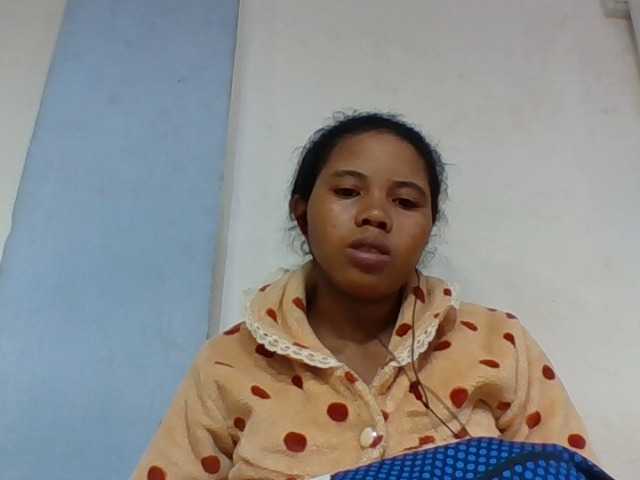 Juliah1a live cam on BongaCams