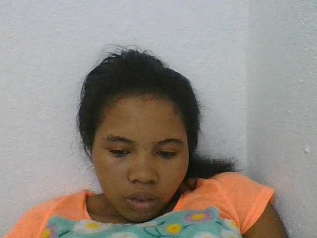 Juliah1a live cam on BongaCams